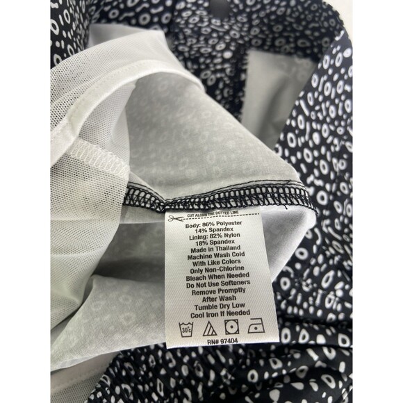 2XIST Ibiza Swim Shorts Trunks Swimwear Bottoms Pockets Stingray Mens Size S - Picture 4 of 9